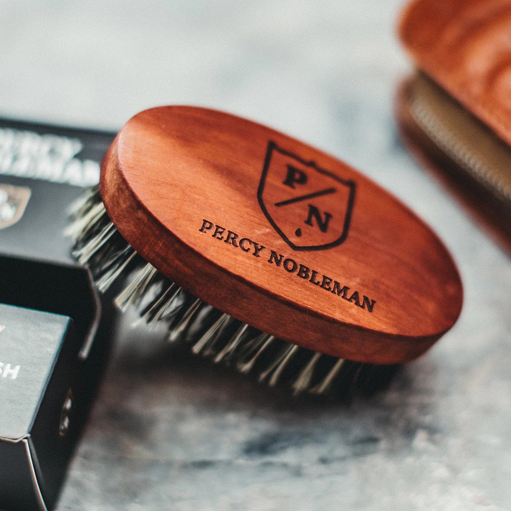 PN VEGAN FRIENDLY BEARD BRUSH