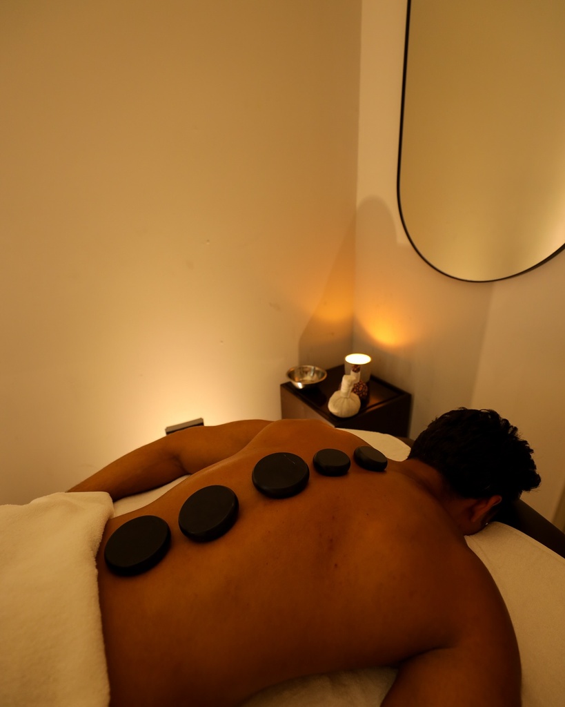 SPA Valentine package 